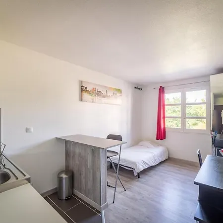 Internationale De Compiegne Apart Otel Venette